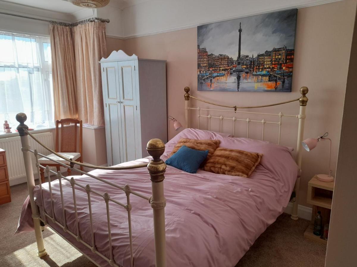 Bastwick House B&B Great Yarmouth Esterno foto